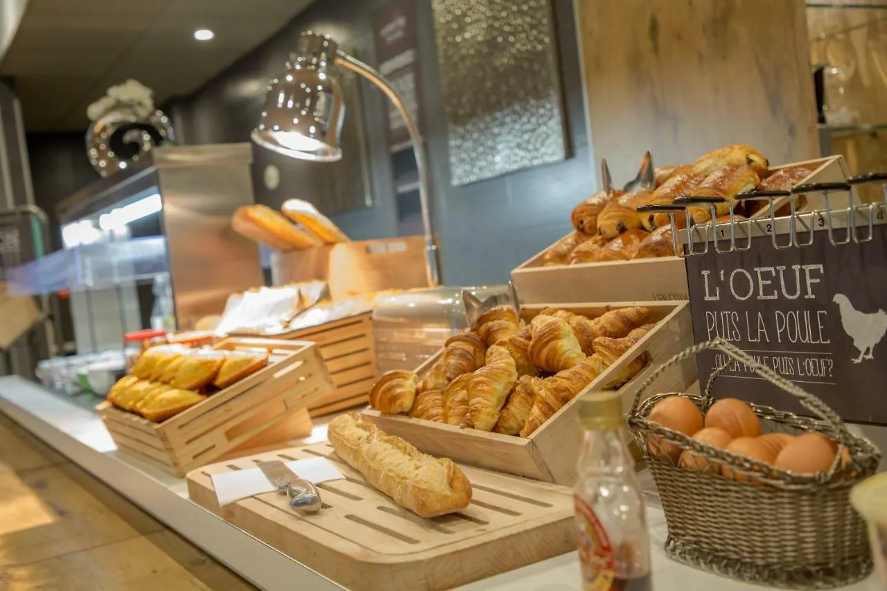 *** Hotel Ibis Brignoles Provence Verte France