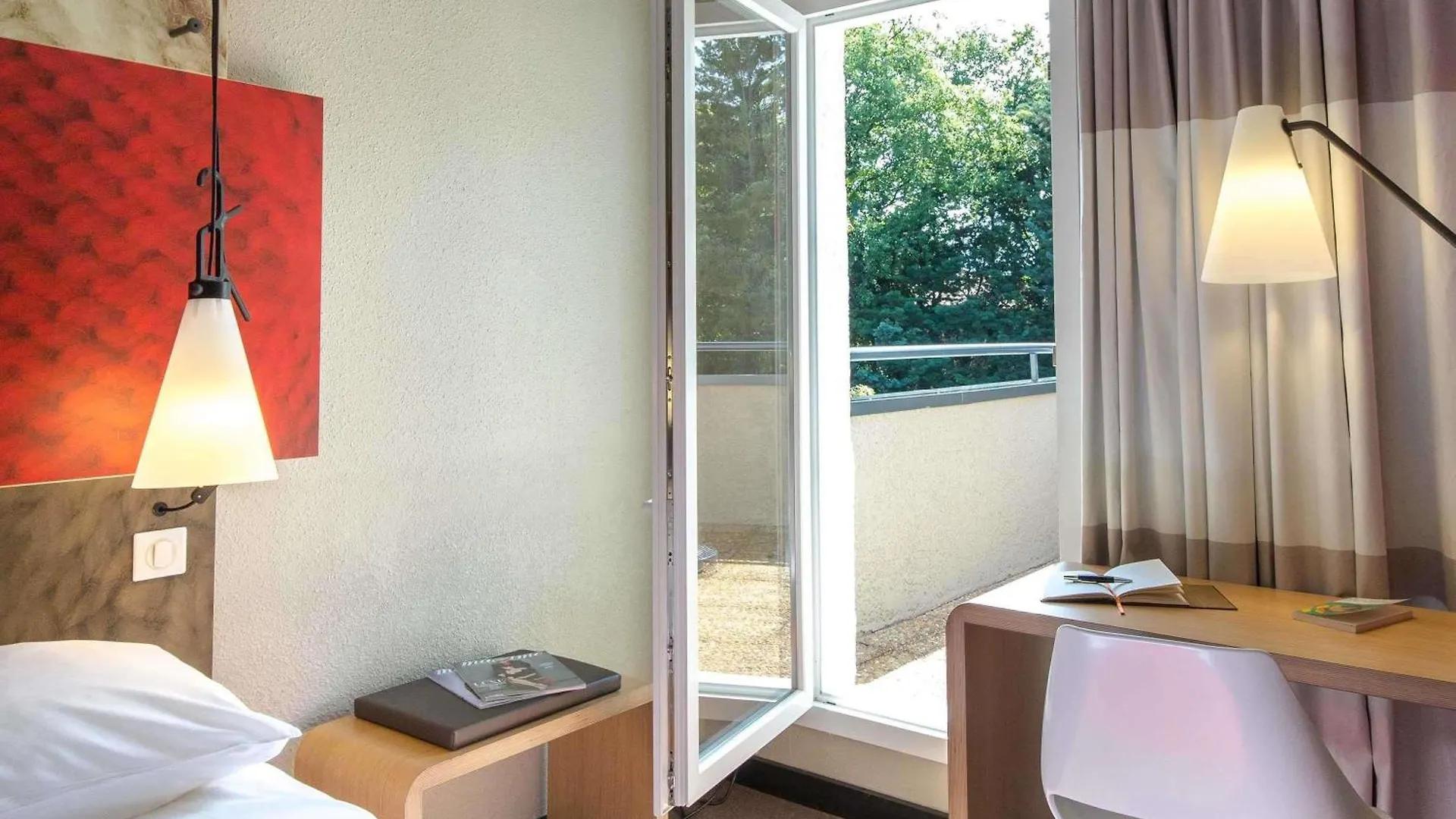 Ibis Brignoles Provence Verte Γαλλία