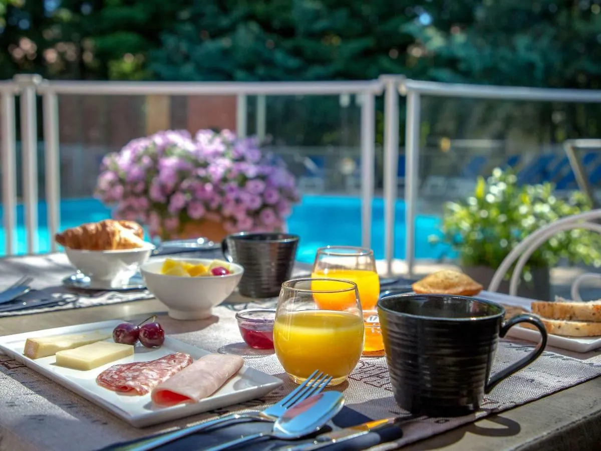 *** Hotel Ibis Brignoles Provence Verte Francia